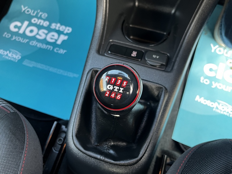 Volkswagen up! up! GTI - U230