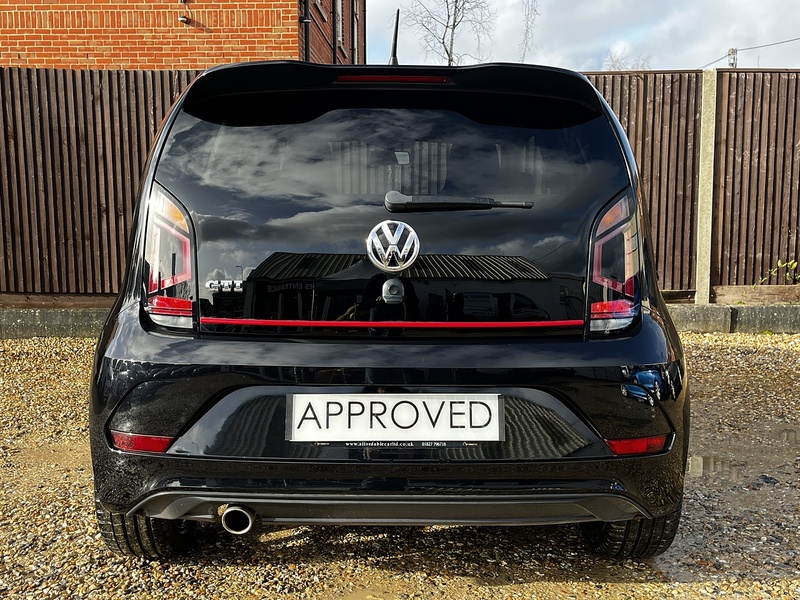 Volkswagen up! up! GTI - U230