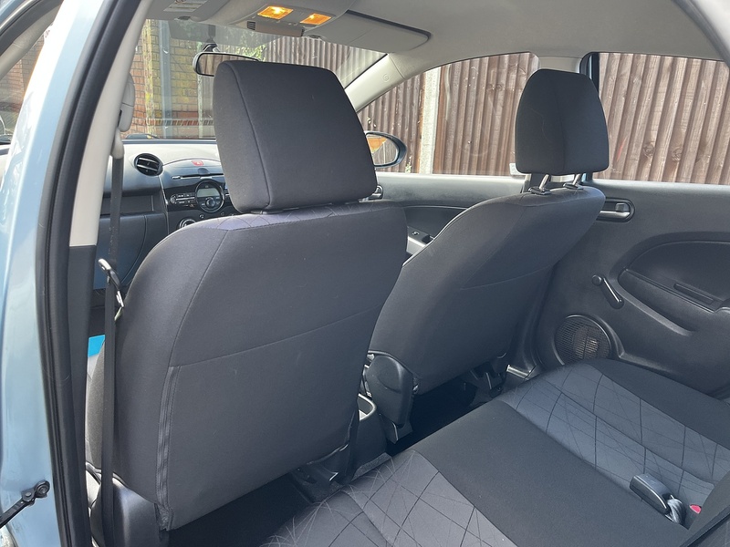 Mazda Mazda2 TS2 - U232