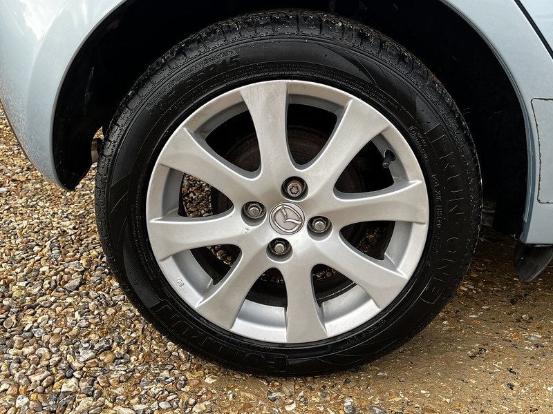 Mazda Mazda2 TS2 - U232