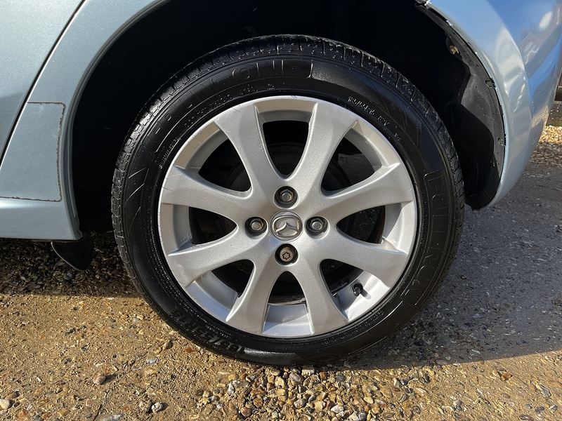 Mazda Mazda2 TS2 - U232