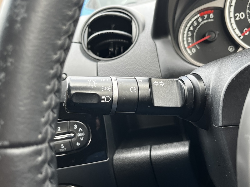 Mazda Mazda2 TS2 - U232