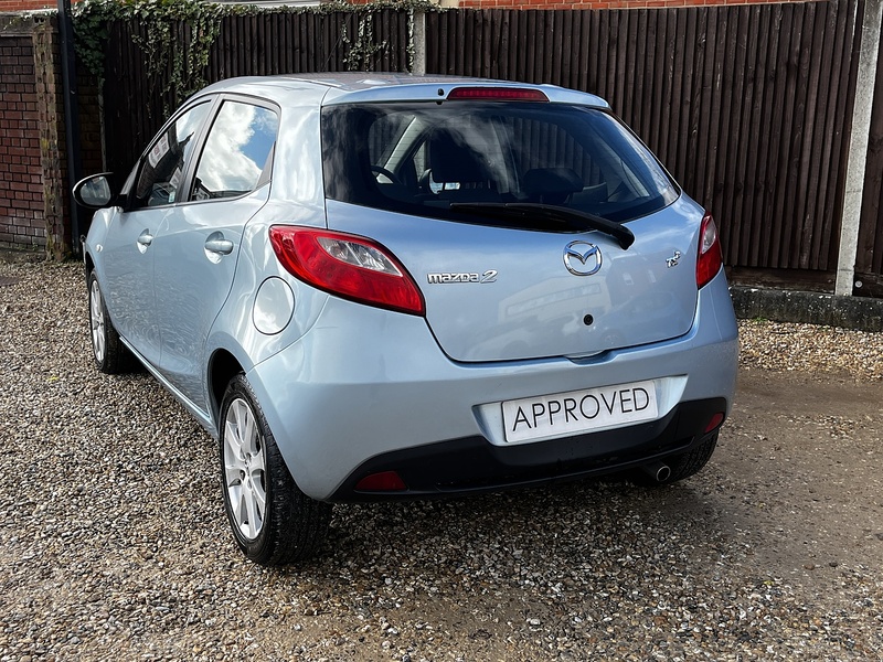 Mazda Mazda2 TS2 - U232