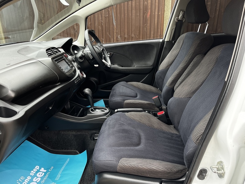 Honda Jazz i-VTEC ES Plus T - U236