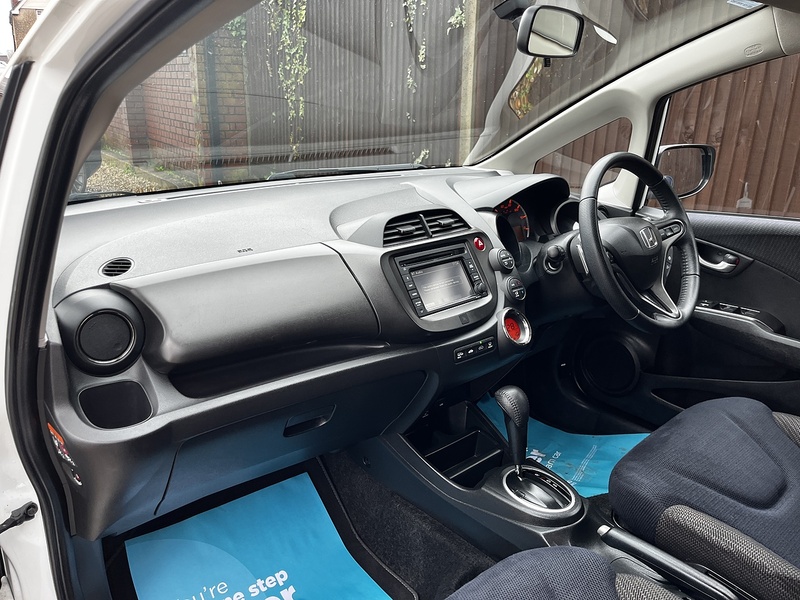 Honda Jazz i-VTEC ES Plus T - U236