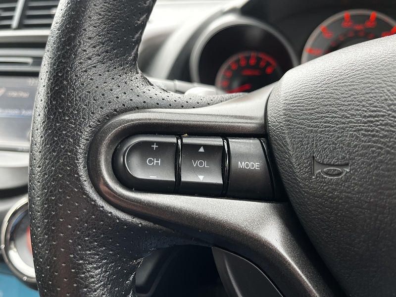 Honda Jazz i-VTEC ES Plus T - U236