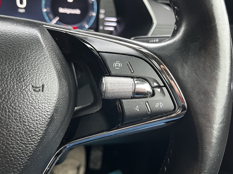 Skoda Octavia TSI SE Technology - U237