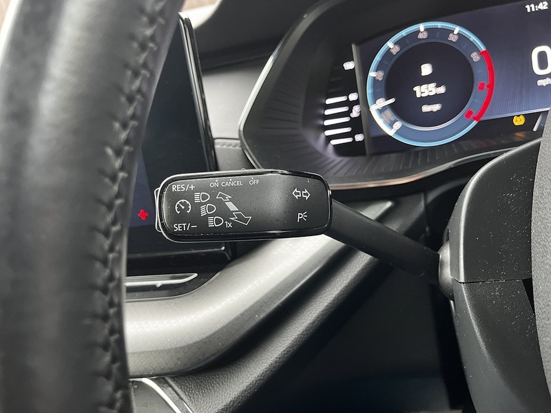 Skoda Octavia TSI SE Technology - U237