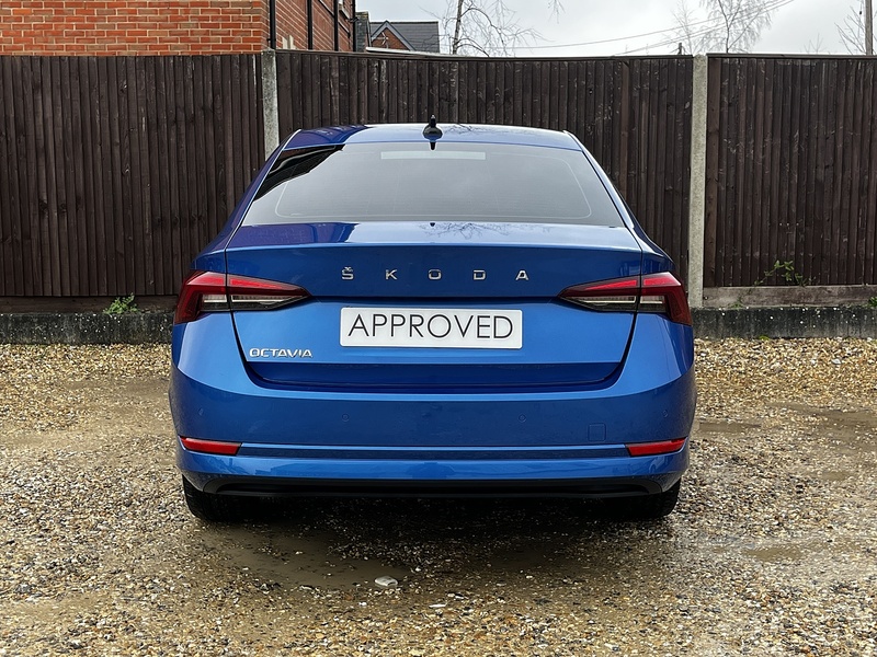 Skoda Octavia TSI SE Technology - U237