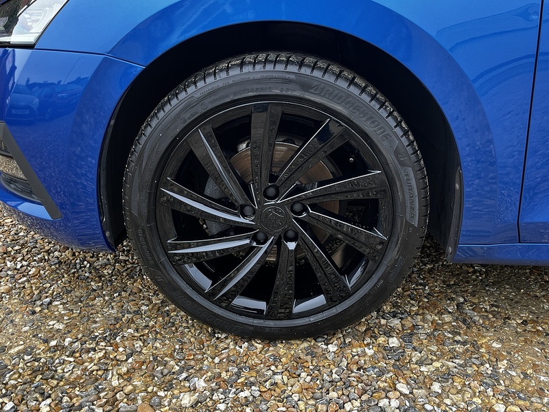 Skoda Octavia TSI SE Technology - U237