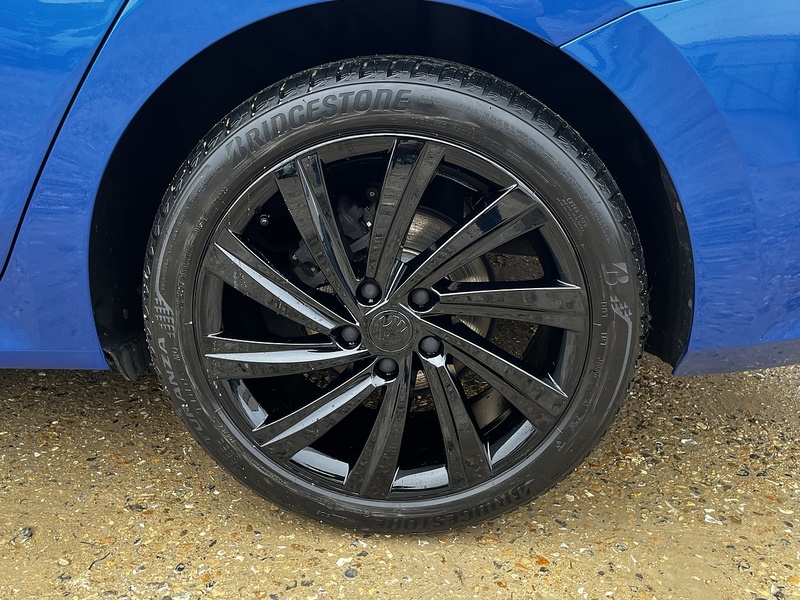 Skoda Octavia TSI SE Technology - U237