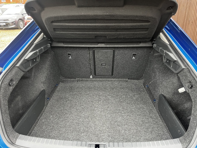 Skoda Octavia TSI SE Technology - U237