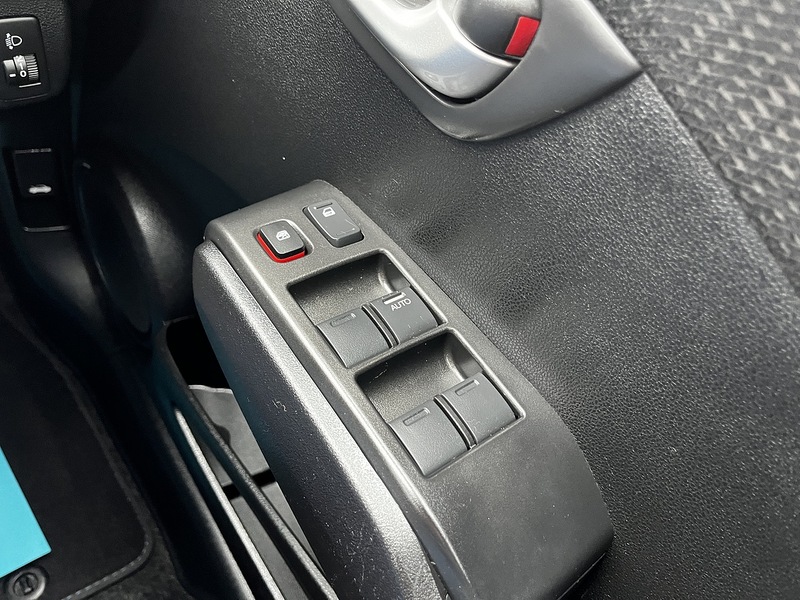 Honda Jazz i-VTEC ES - U238