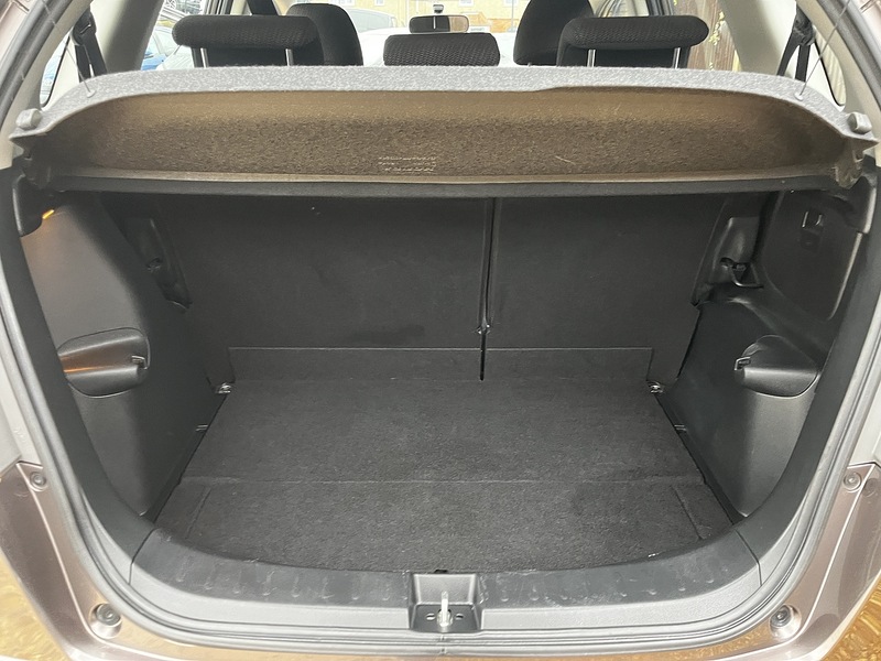 Honda Jazz i-VTEC ES - U238