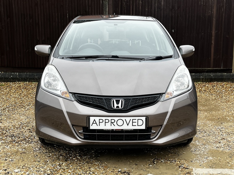 Honda Jazz i-VTEC ES - U238