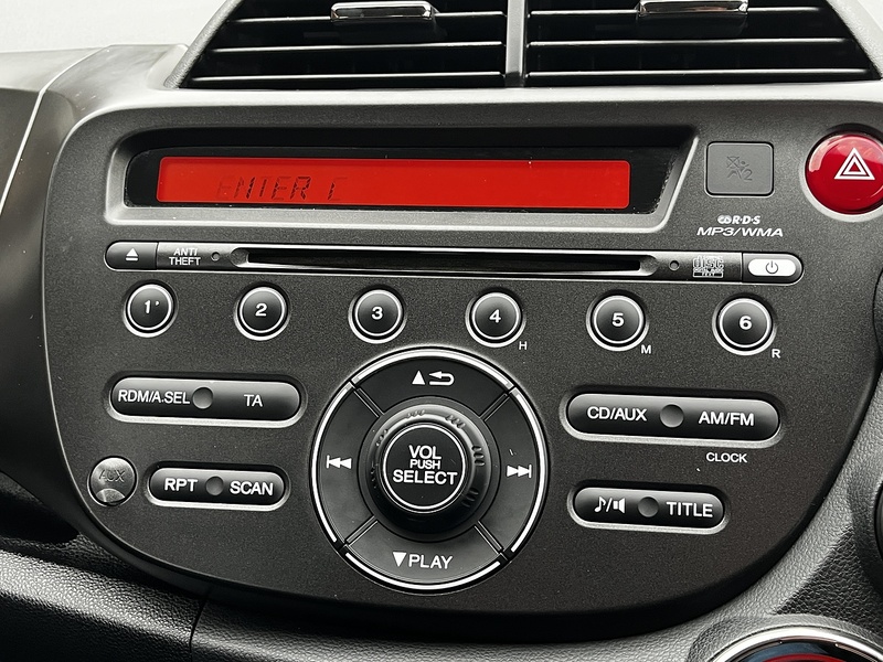 Honda Jazz i-VTEC ES - U238