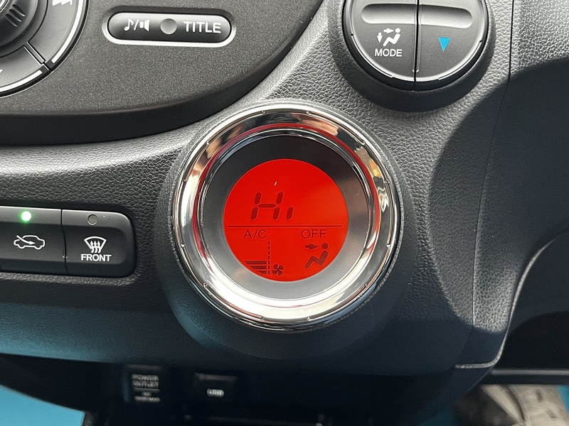 Honda Jazz i-VTEC ES - U238