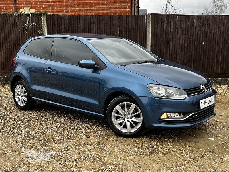Volkswagen Polo BlueMotion Tech SE - U240