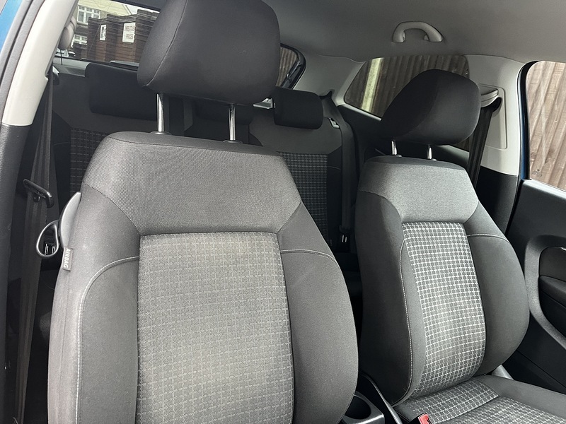 Volkswagen Polo BlueMotion Tech SE - U240