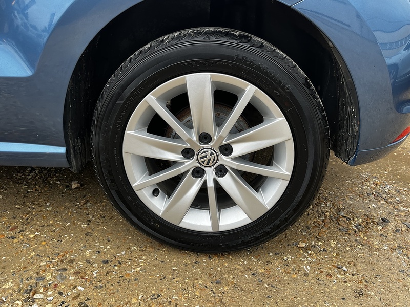 Volkswagen Polo BlueMotion Tech SE - U240