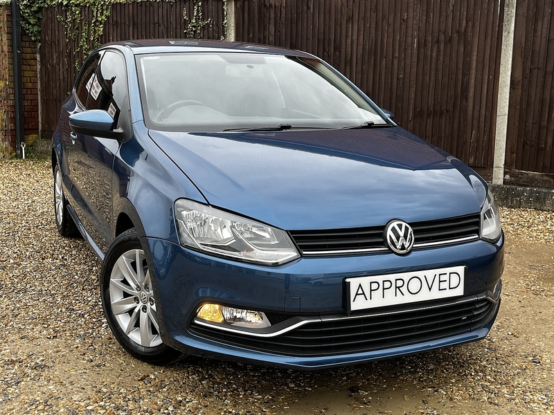 Volkswagen Polo BlueMotion Tech SE - U240