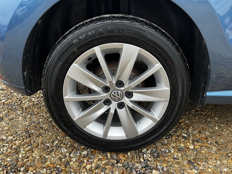 Volkswagen Polo BlueMotion Tech SE - U240