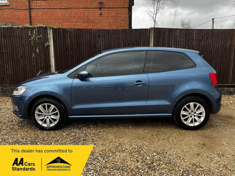 Volkswagen Polo BlueMotion Tech SE - U240