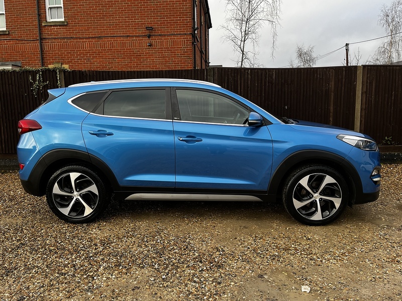 Hyundai TUCSON CRDi Blue Drive Sport Edition - U243