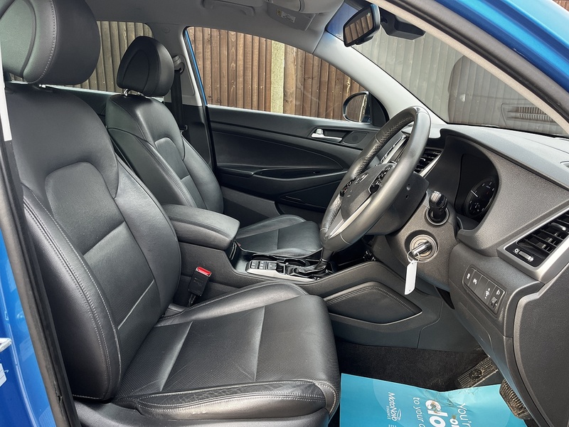 Hyundai TUCSON CRDi Blue Drive Sport Edition - U243