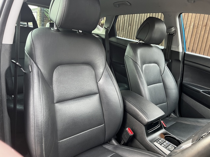 Hyundai TUCSON CRDi Blue Drive Sport Edition - U243