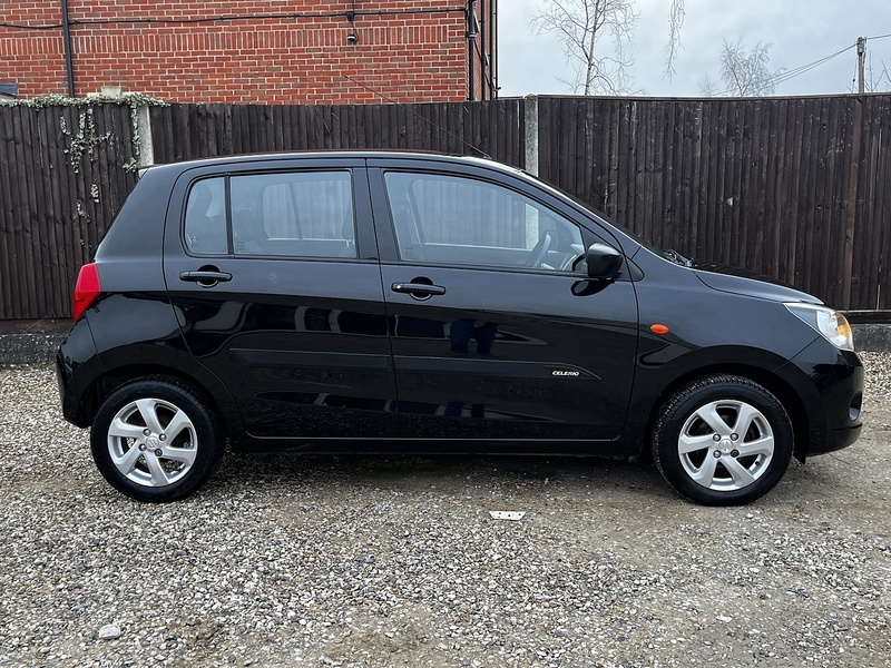 Suzuki Celerio City - U245