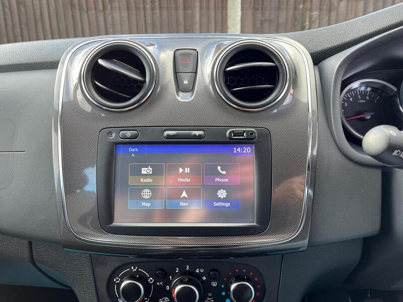 Dacia Sandero Stepway TCe Comfort - U246