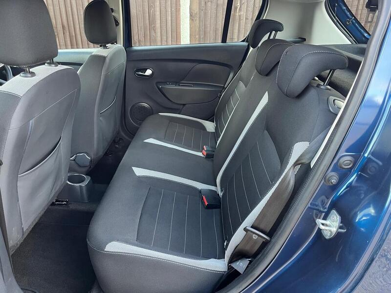 Dacia Sandero Stepway TCe Comfort - U246