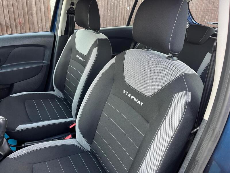 Dacia Sandero Stepway TCe Comfort - U246