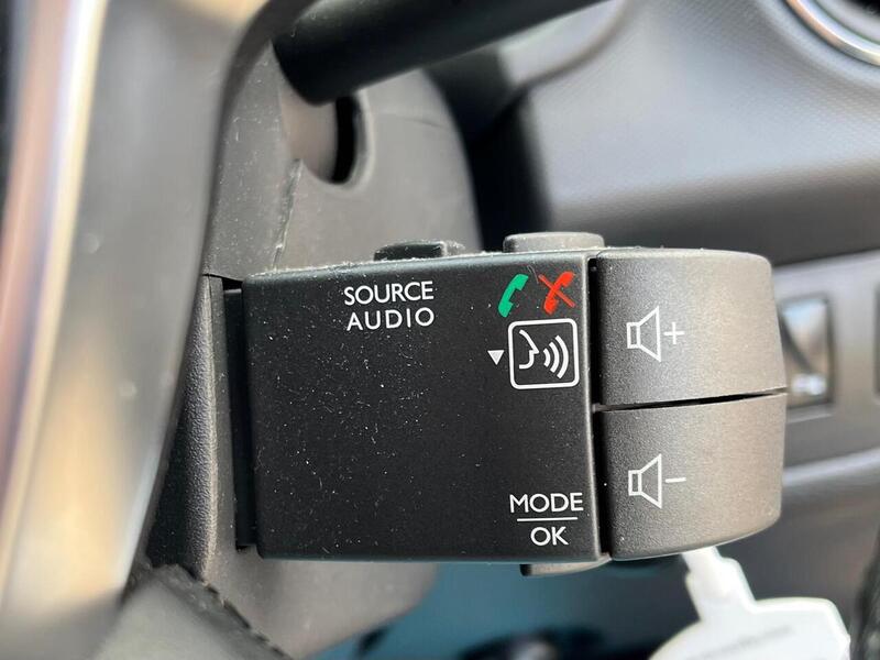 Dacia Sandero Stepway TCe Comfort - U246