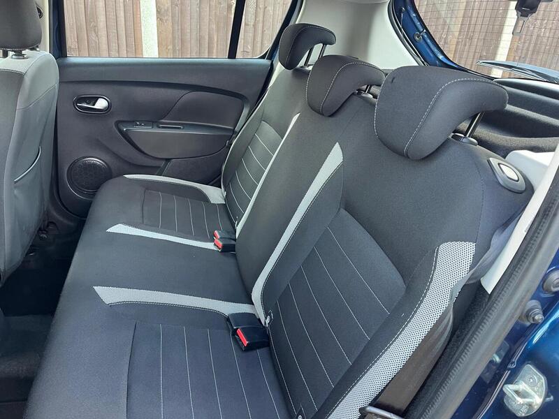 Dacia Sandero Stepway TCe Comfort - U246