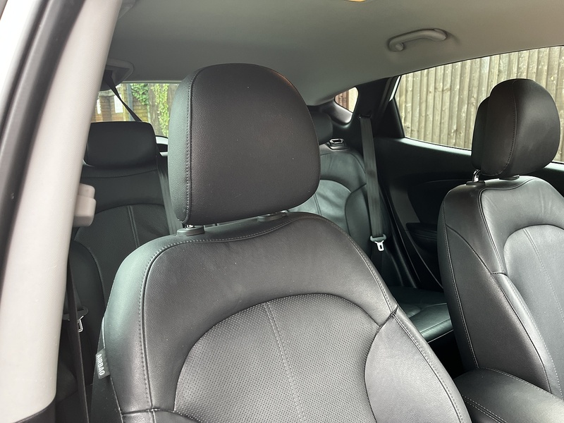 Hyundai ix35 CRDi Premium - U250