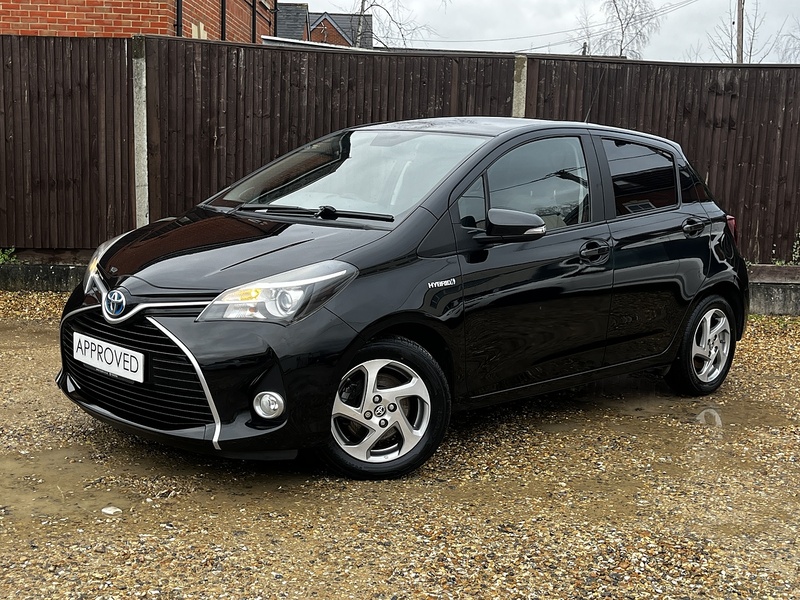 Toyota Yaris VVT-h Icon - U251