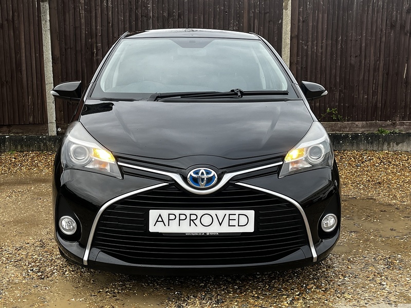 Toyota Yaris VVT-h Icon - U251