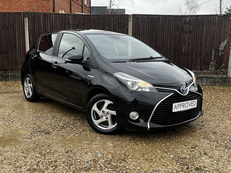 Toyota Yaris VVT-h Icon - U251
