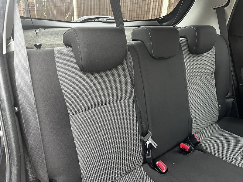 Toyota Yaris VVT-h Icon - U251