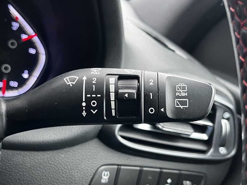 Hyundai i30 N LINE  - U258