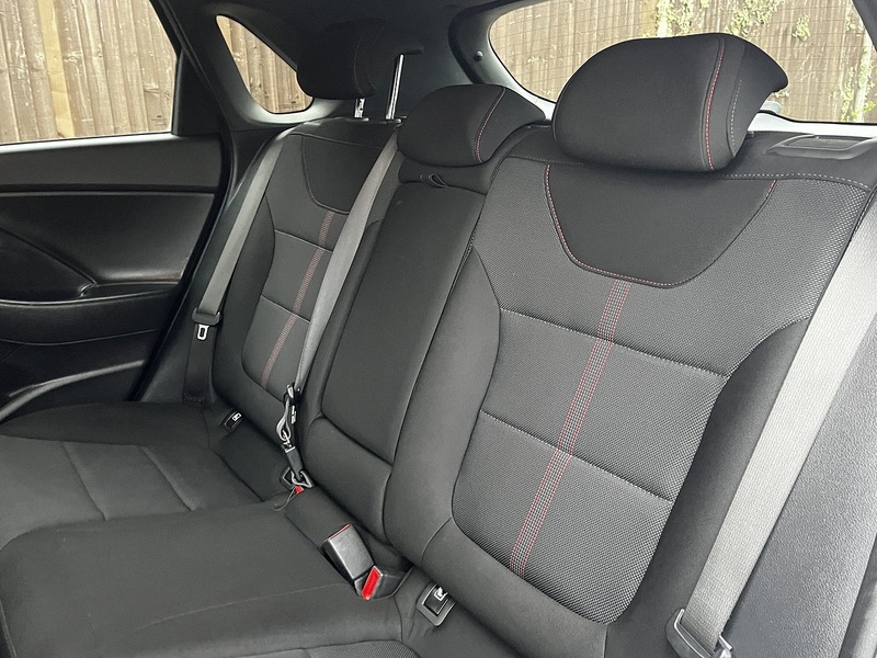 Hyundai i30 N LINE  - U258