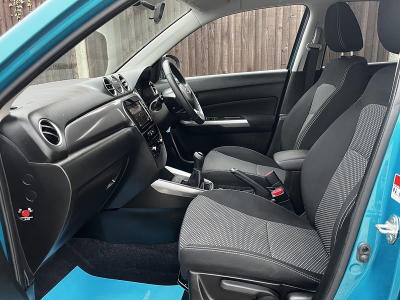 Suzuki Vitara Boosterjet SZ-T - U259