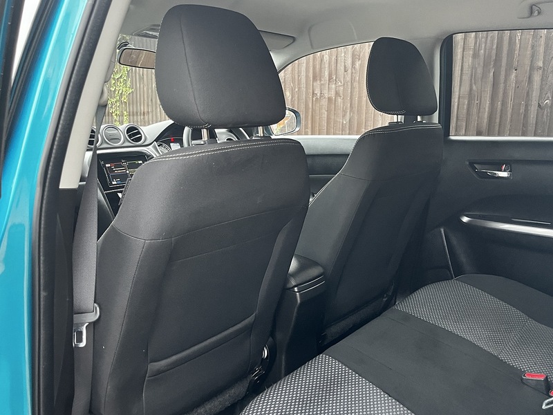 Suzuki Vitara Boosterjet SZ-T - U259