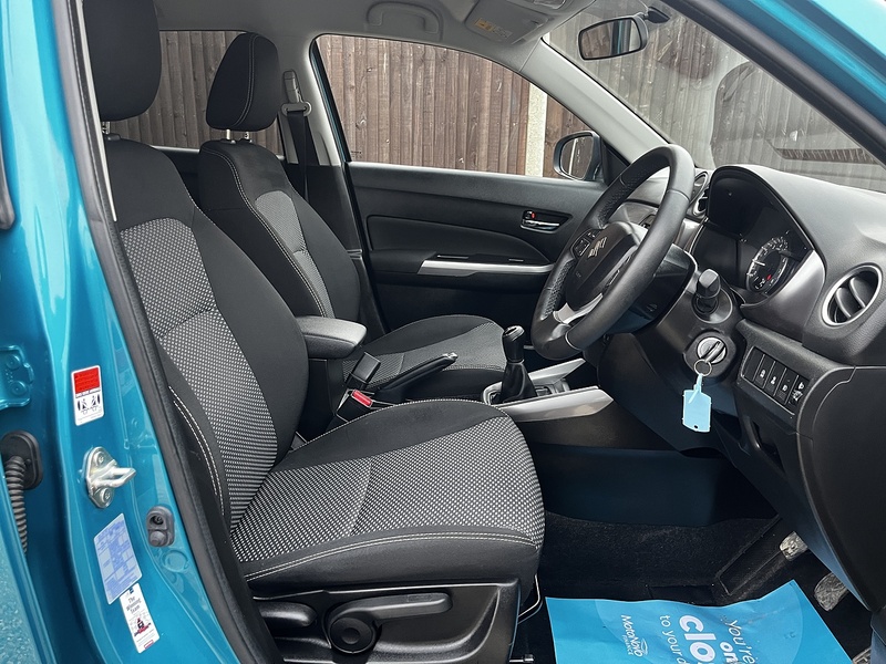 Suzuki Vitara Boosterjet SZ-T - U259