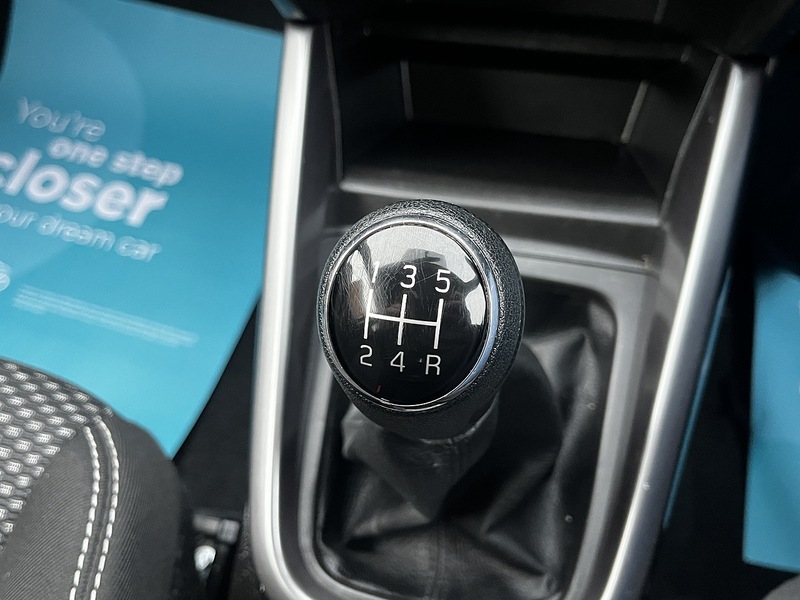 Suzuki Vitara Boosterjet SZ-T - U259