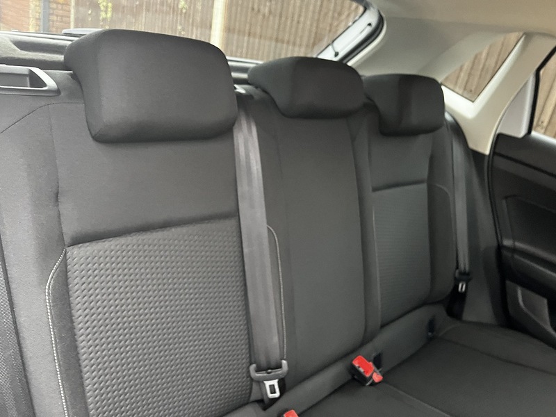 Volkswagen Polo TSI SE - U260