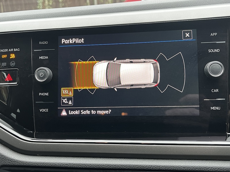 Volkswagen Polo TSI SE - U260