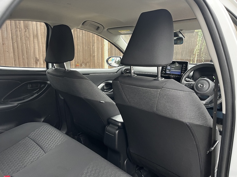 Mazda Mazda2 HYBRID h Pure - U261